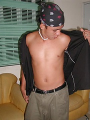 Naked oriental stud posing