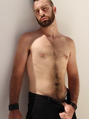 Bottom-boy Dominik August is primed for his hot nude photo shoot
